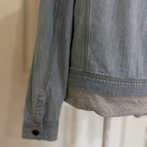 Sun + Stone Light Faded Blue Denim Jean Jacket Mens Acid Wash Trucker Streetwear - Picture 14 of 14